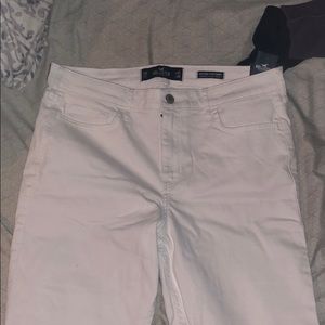white hollister skinny jeans